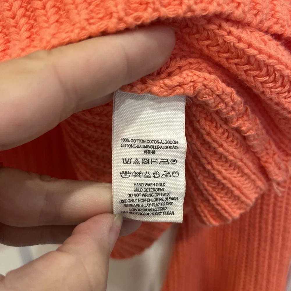 Free People bust 40